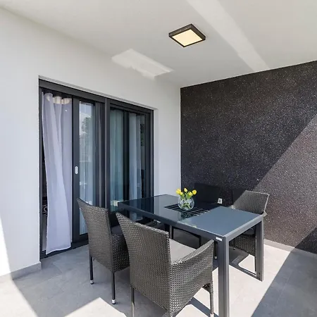 Apartmán Ella Vodice