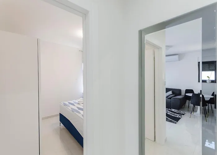 Ella アパート ヴォディツェ