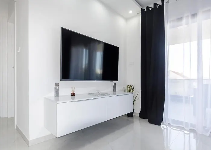 Ella アパート ヴォディツェ