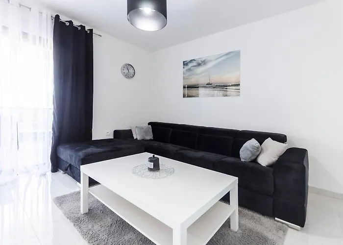 Ella ヴォディツェ